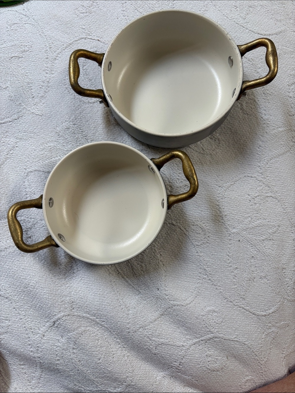 Set of 2 paderno world cuisine Mini Pots with Gold Handles